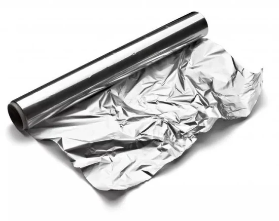 Recipiente descartável de folha de alumínio para embalagem de alimentos realiza bandeja de cozimento quadrada